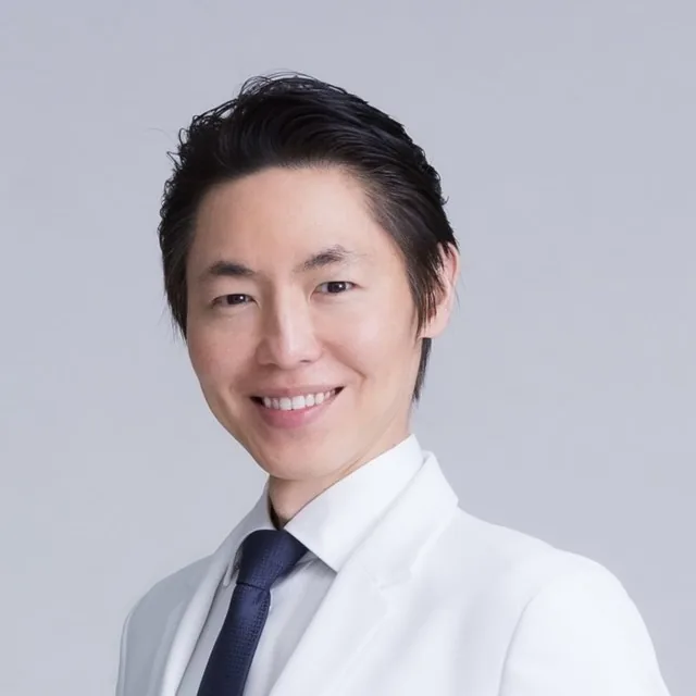 院長 奥謙太郎