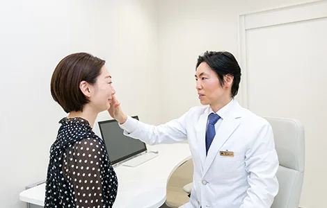 院長 奥謙太郎による診察