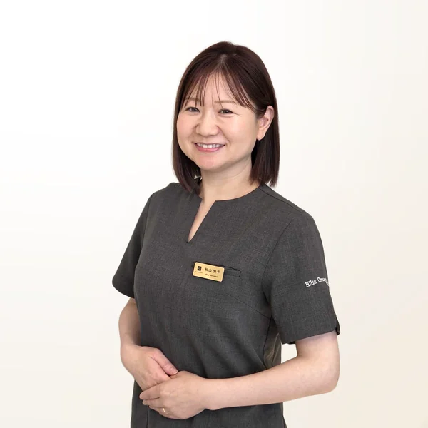 秋山 愛子の写真