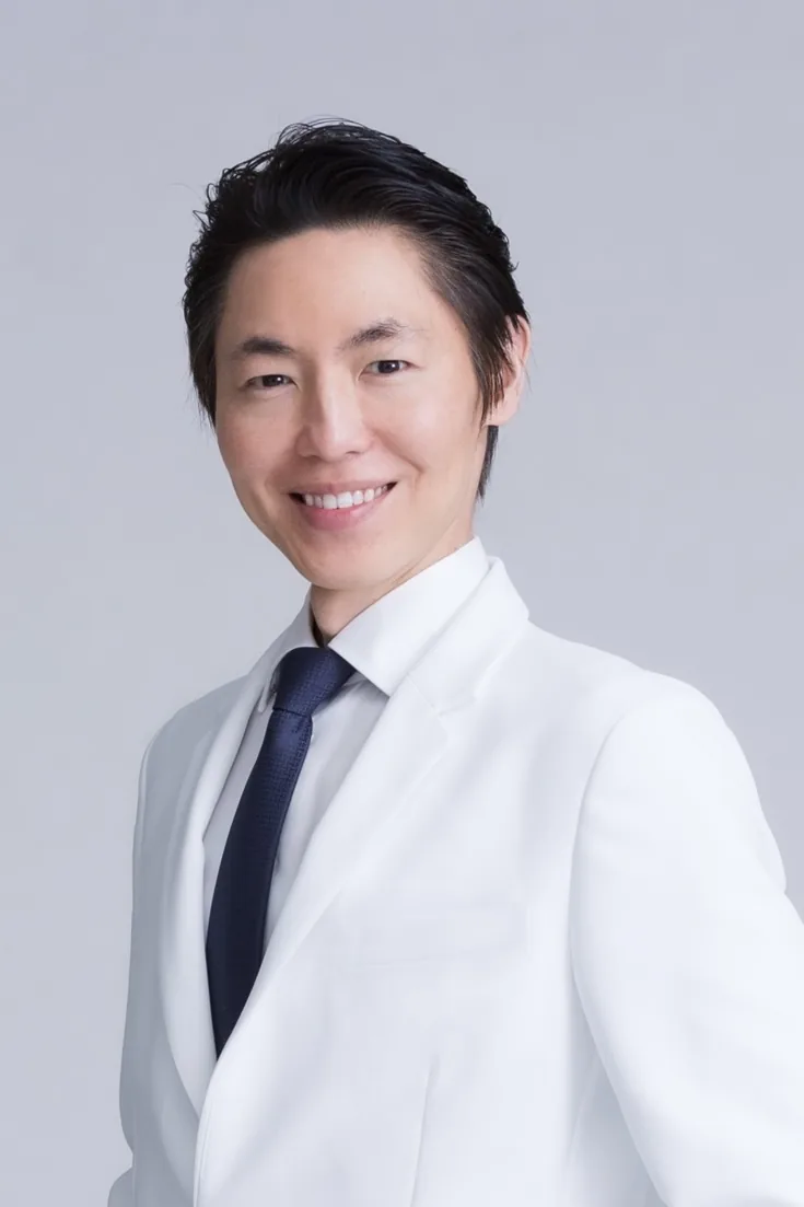 院長 奥 謙太郎